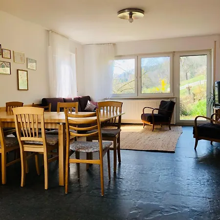 Strudelhof דירה *